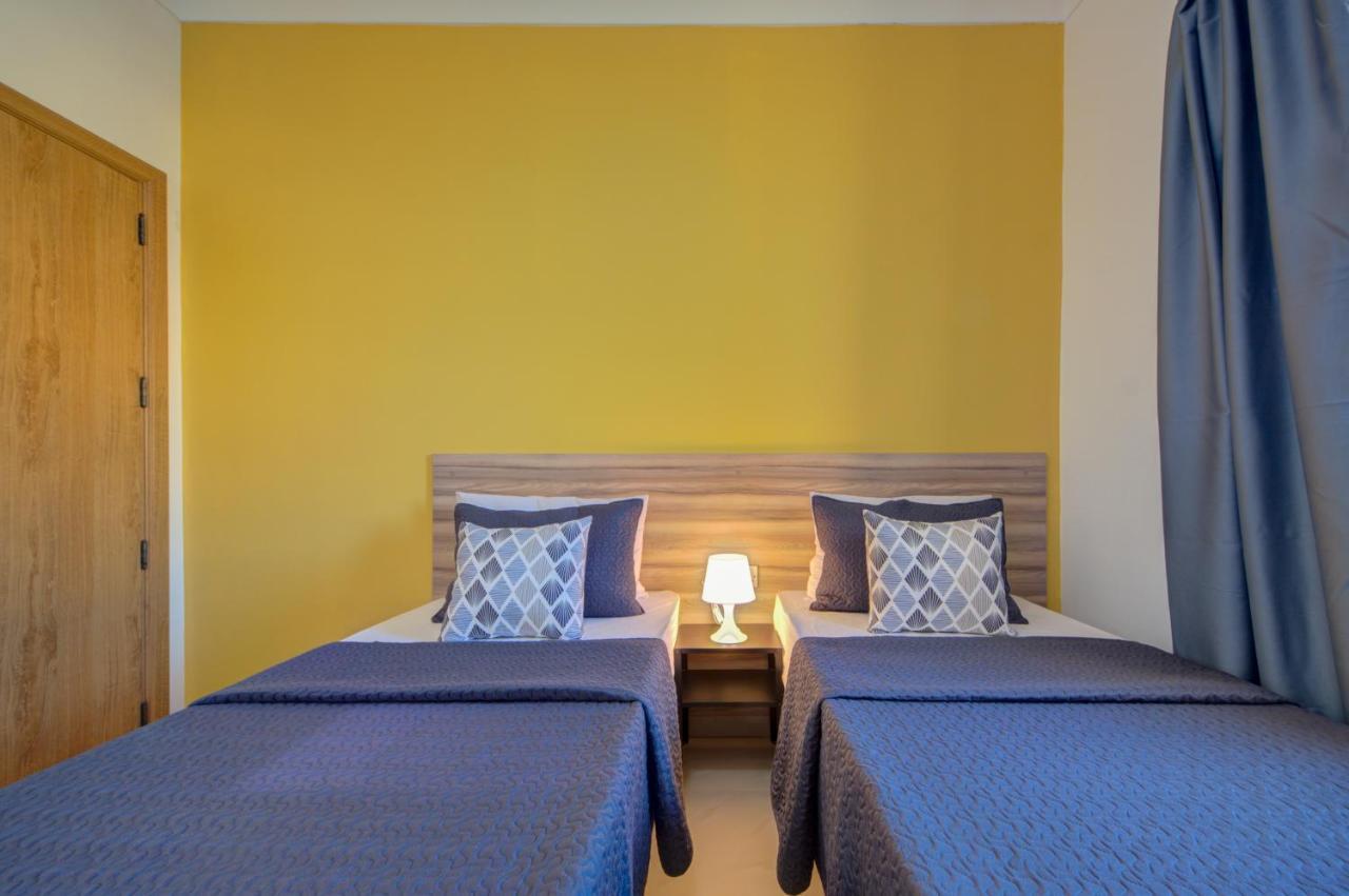 Few minutes off Sliema Promenade 3-bedroom apartment Buitenkant foto