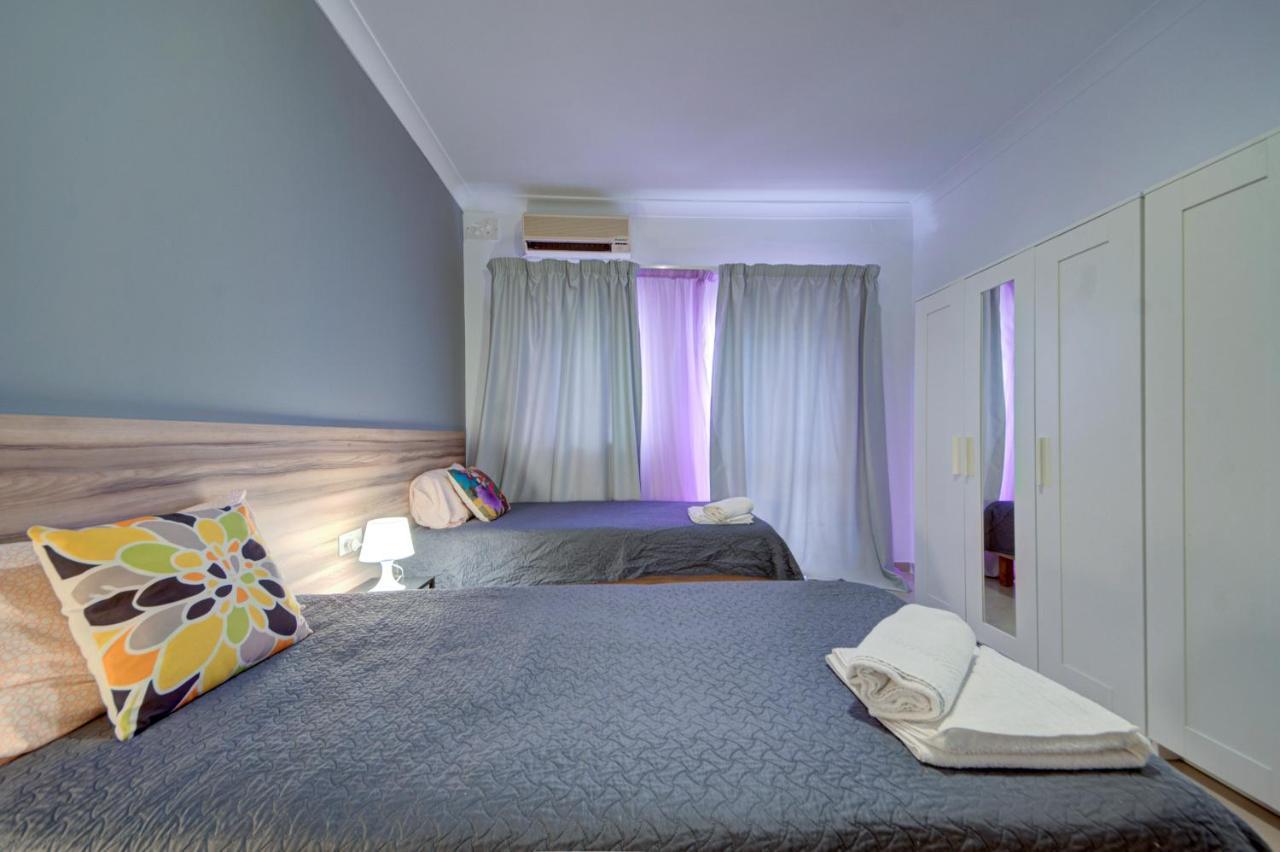 Few minutes off Sliema Promenade 3-bedroom apartment Buitenkant foto