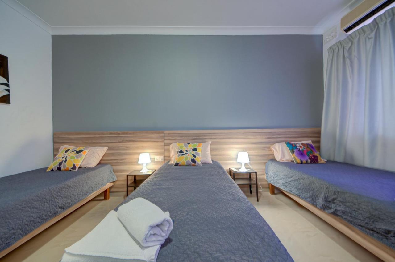 Few minutes off Sliema Promenade 3-bedroom apartment Buitenkant foto
