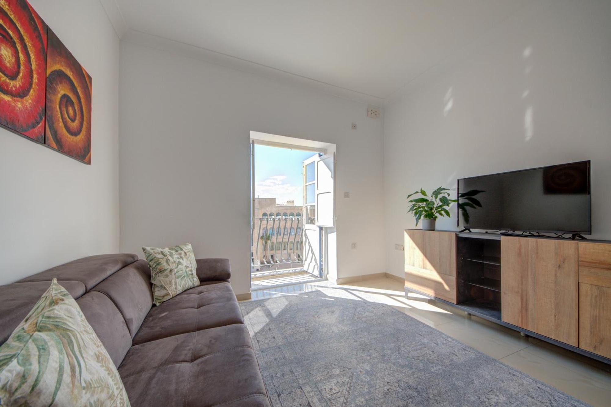 Few minutes off Sliema Promenade 3-bedroom apartment Buitenkant foto
