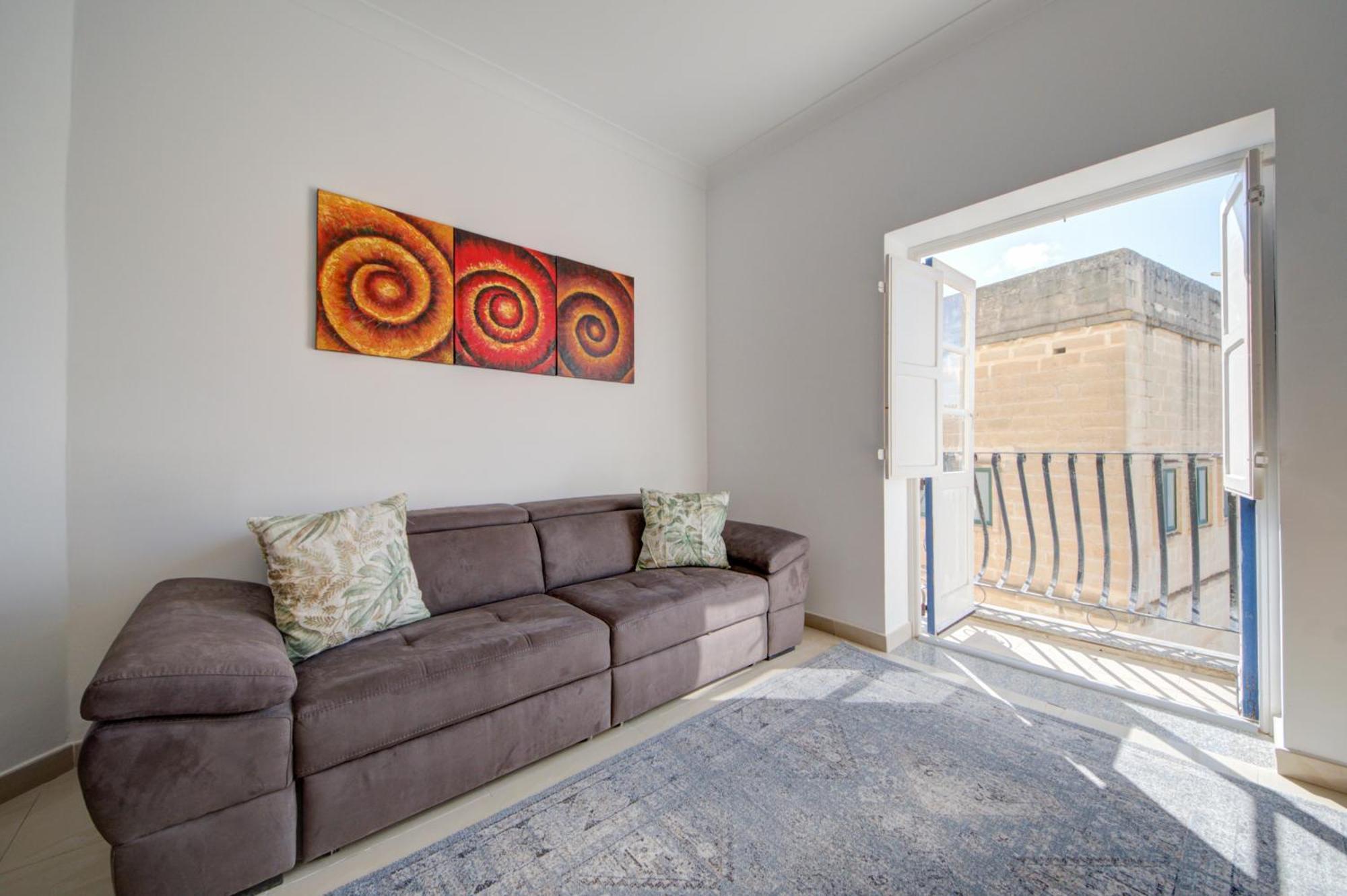 Few minutes off Sliema Promenade 3-bedroom apartment Buitenkant foto