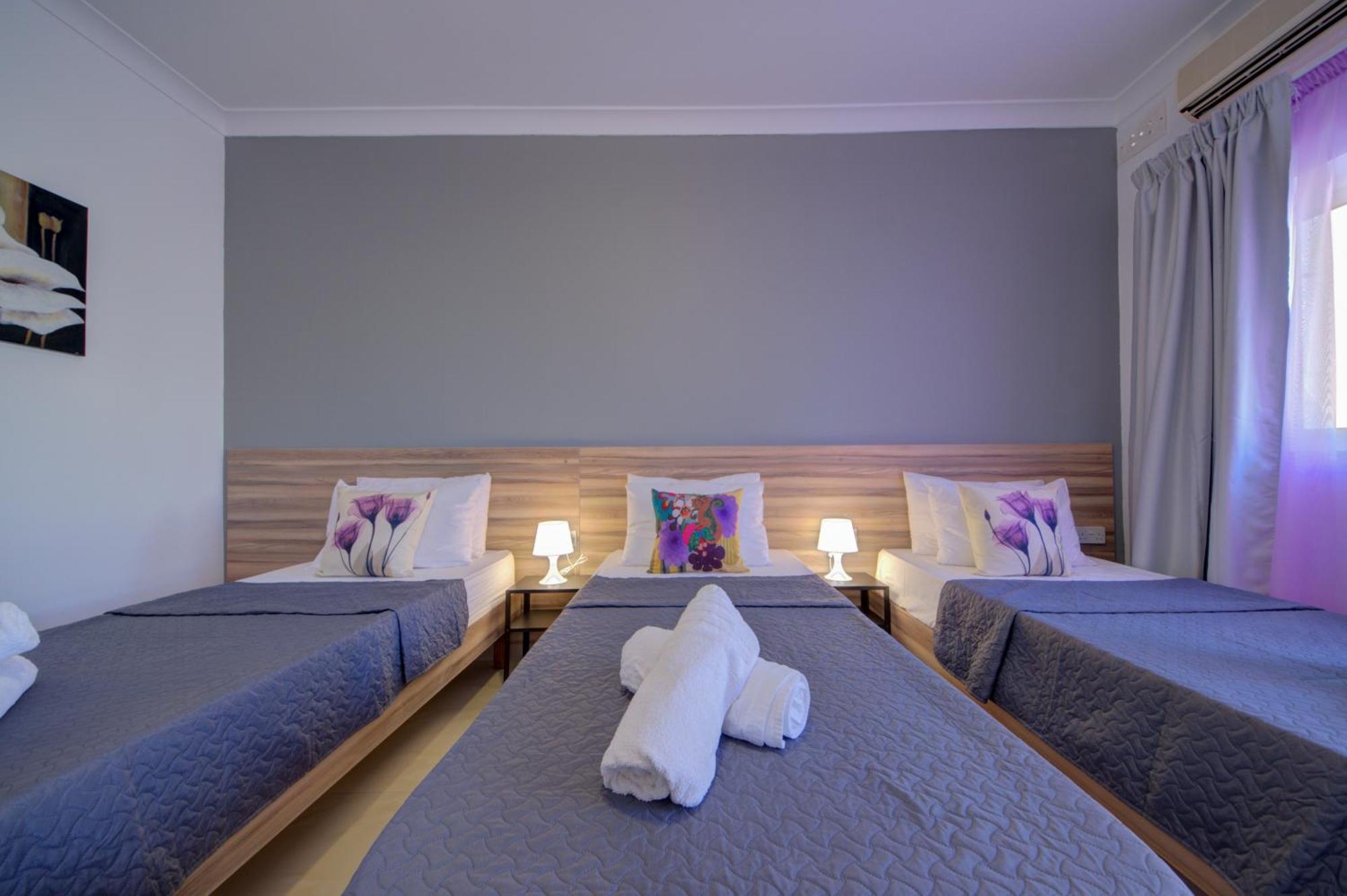 Few minutes off Sliema Promenade 3-bedroom apartment Buitenkant foto